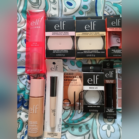 Elf Makeup Collection - Picture 2 of 4